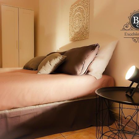 B&B Excelsior Триест Екстериор снимка
